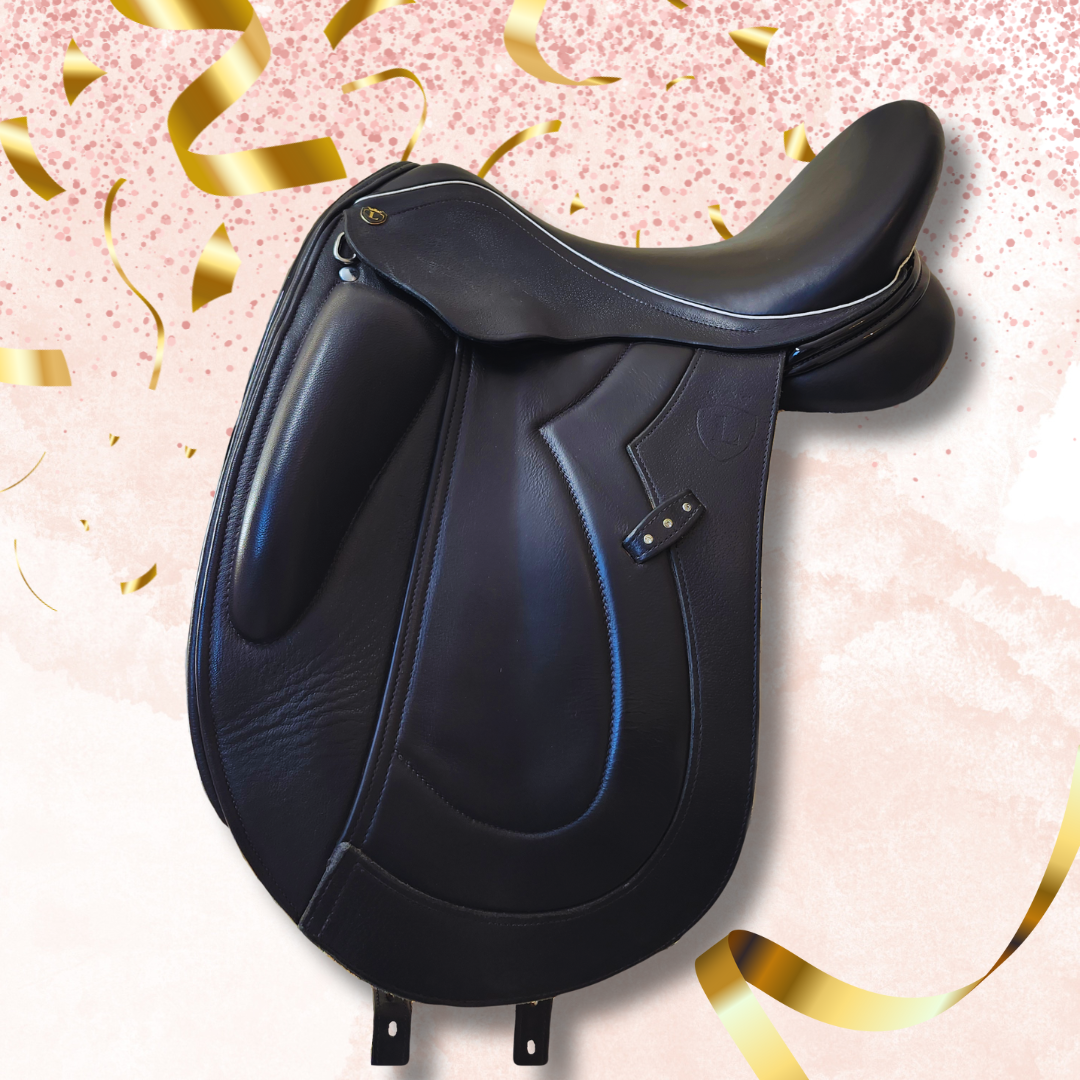 17.5" Lovas Liberty W Monoflap Dressage Saddle
