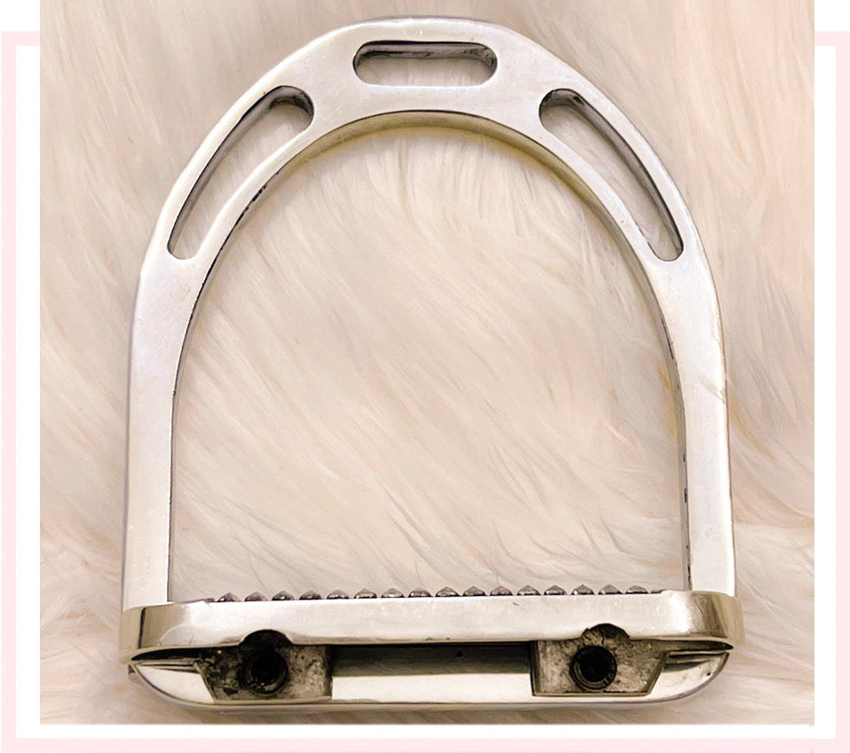 Livia Stirrups