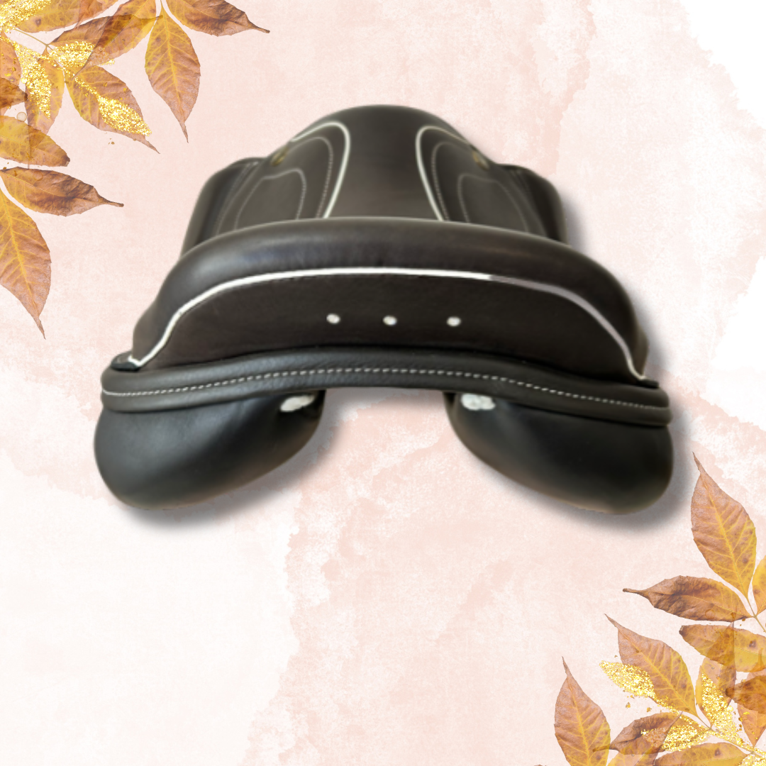 17.5" Lovas Legacy Jump Saddle MW Hoop