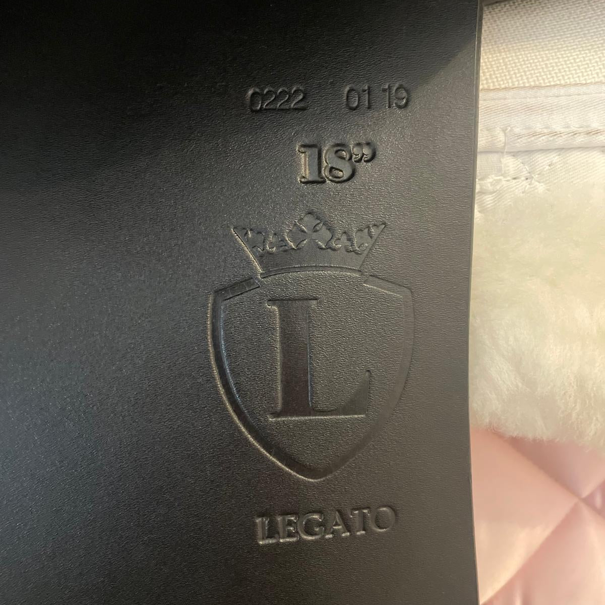 18” Legato Dressage Saddle