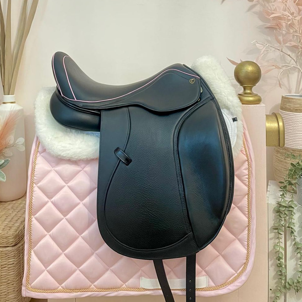 17.5” Lagos Dressage Saddle
