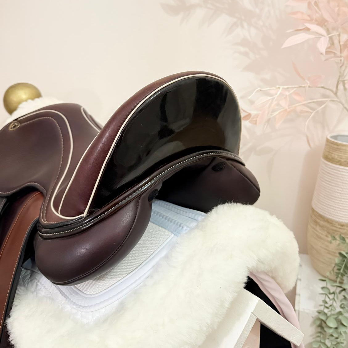 17” Monoflap Lagos Dressage Saddle Package