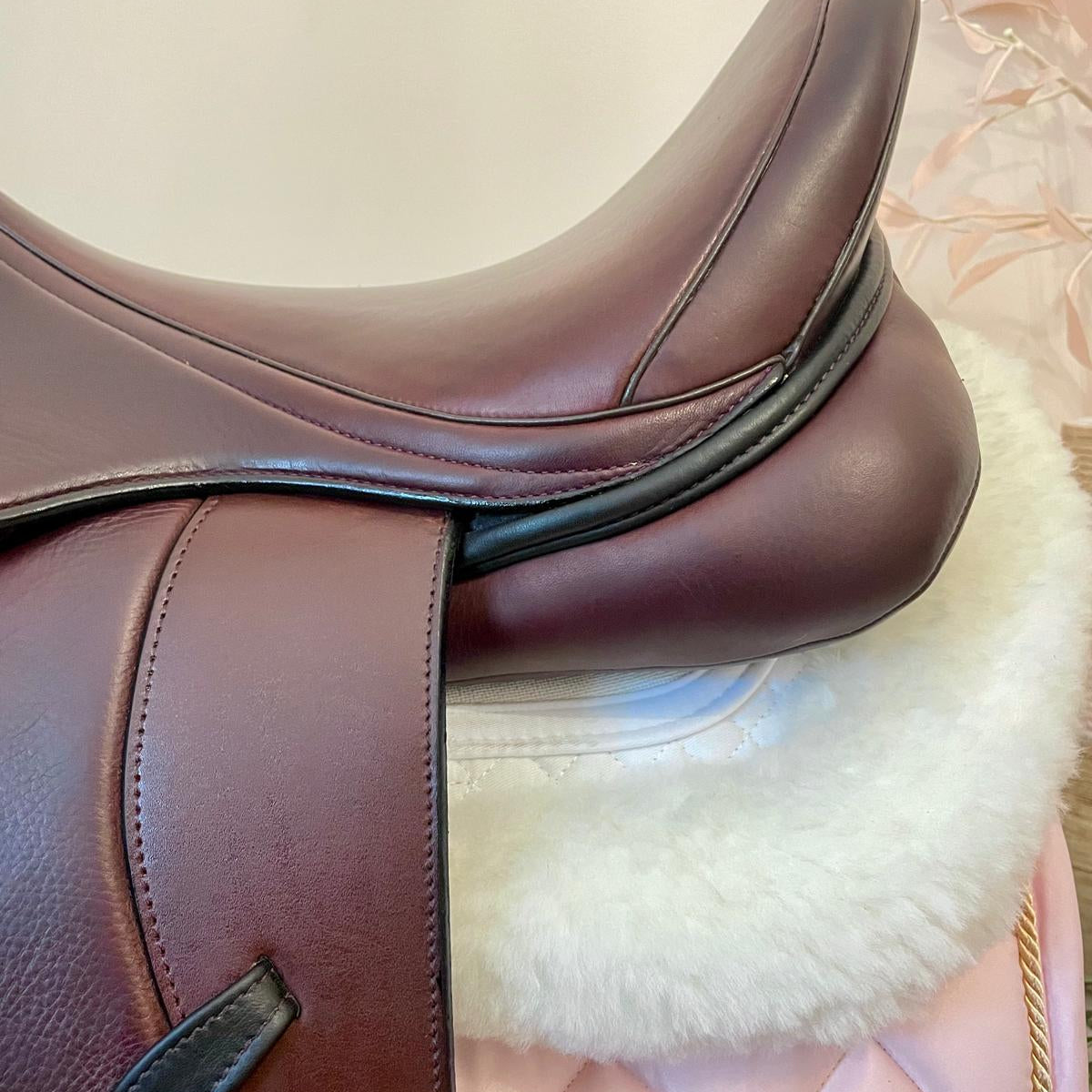 17” Livingston Dressage Saddle