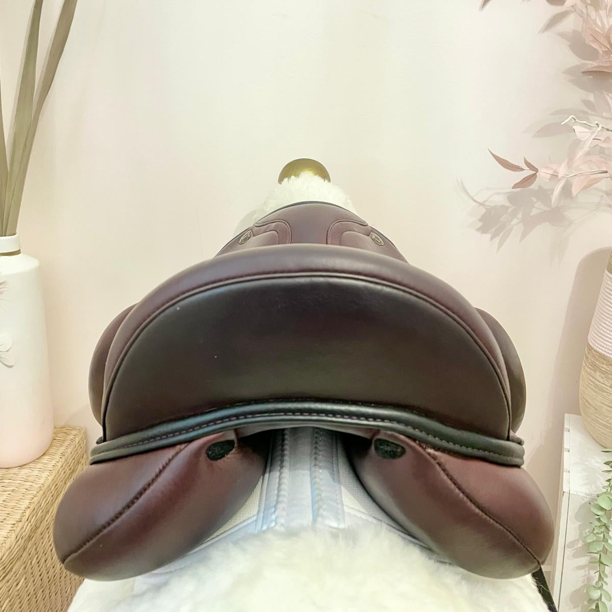 17” Livingston Dressage Saddle