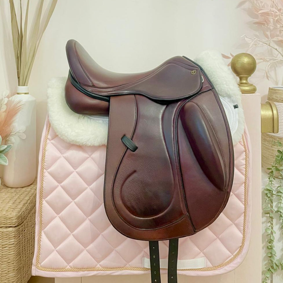 17” Livingston Dressage Saddle