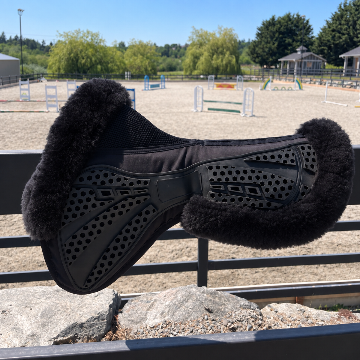 Legendary Shimmable Trapezius Relief Pad – Sheepskin Trim